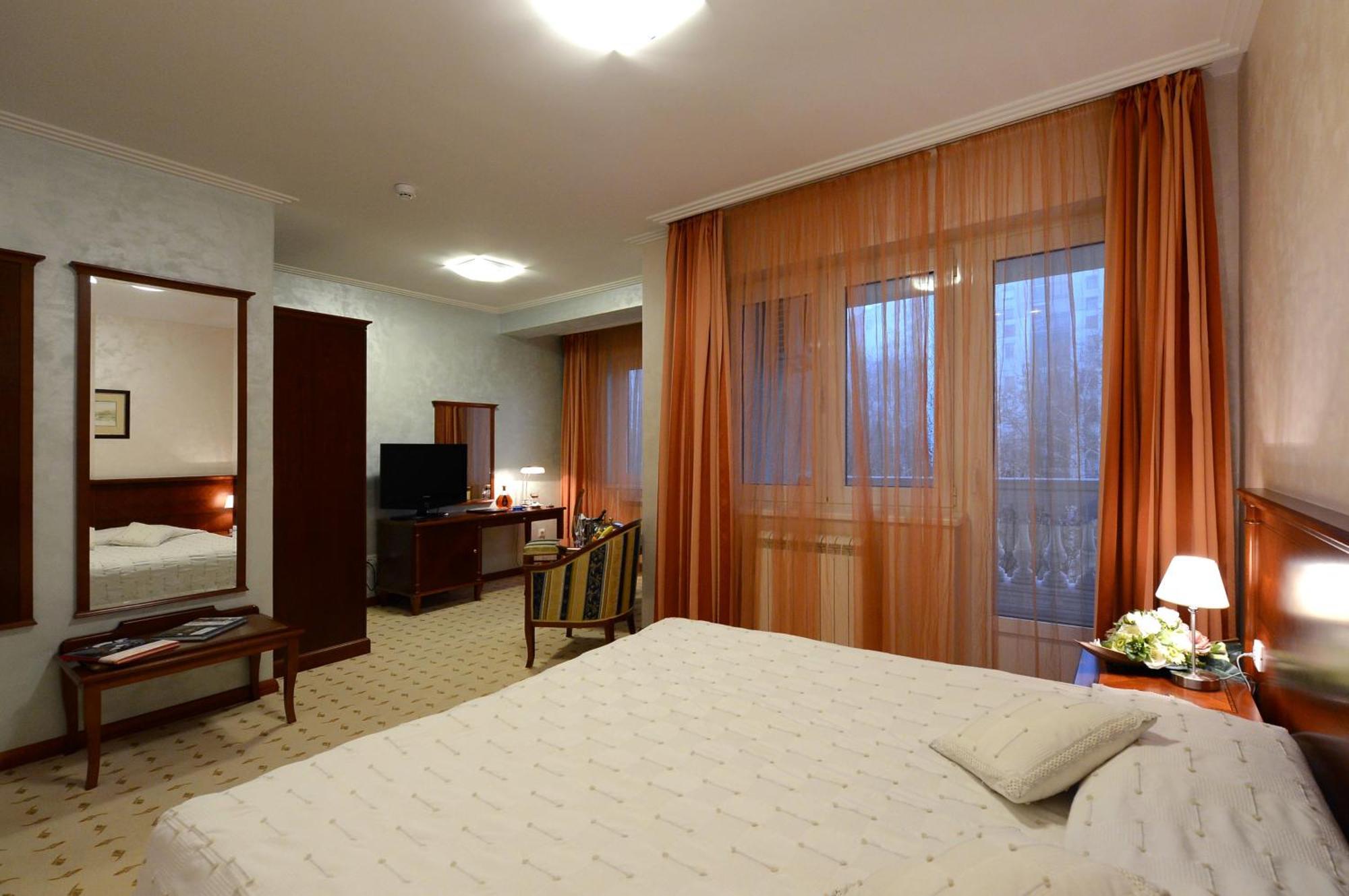 Hotel Orasac Белград Экстерьер фото