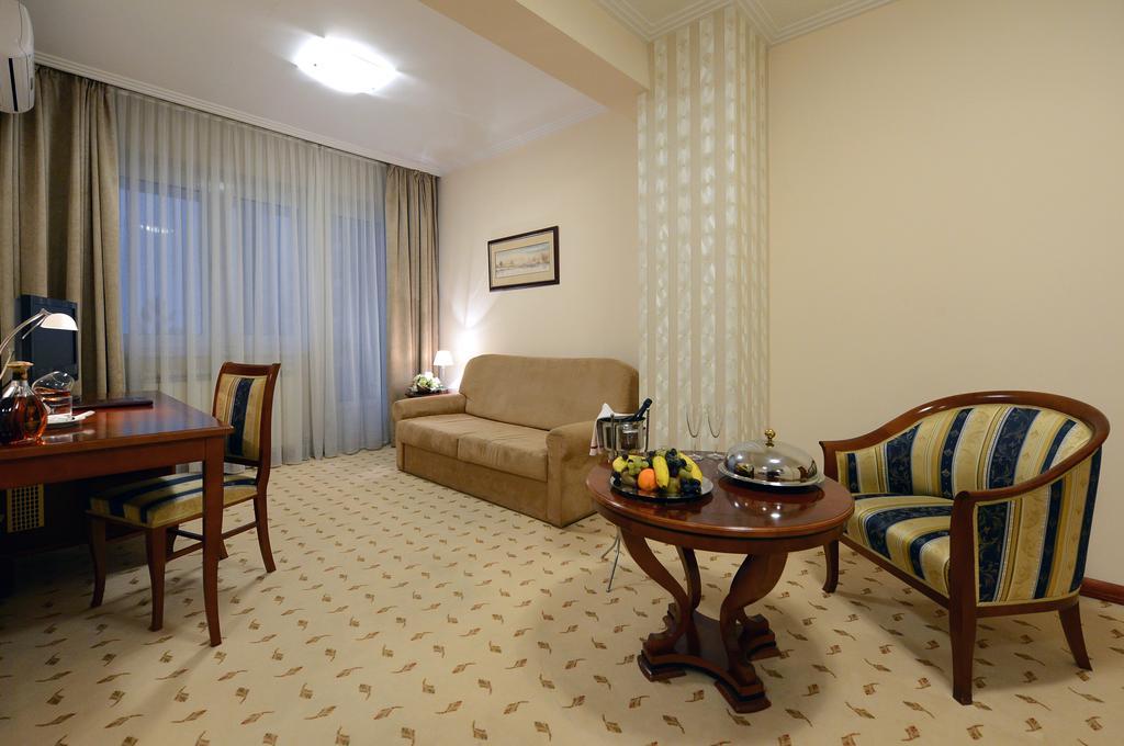 Hotel Orasac Белград Экстерьер фото