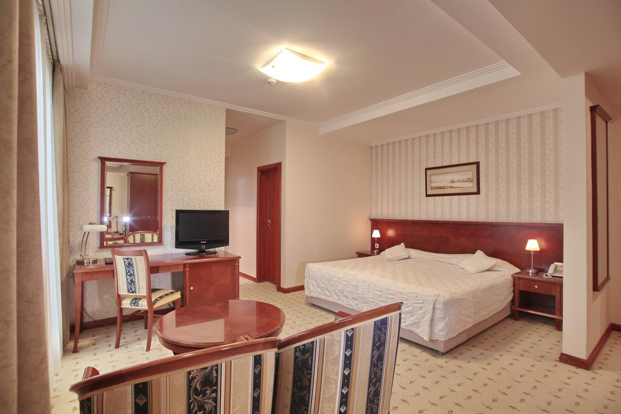 Hotel Orasac Белград Экстерьер фото